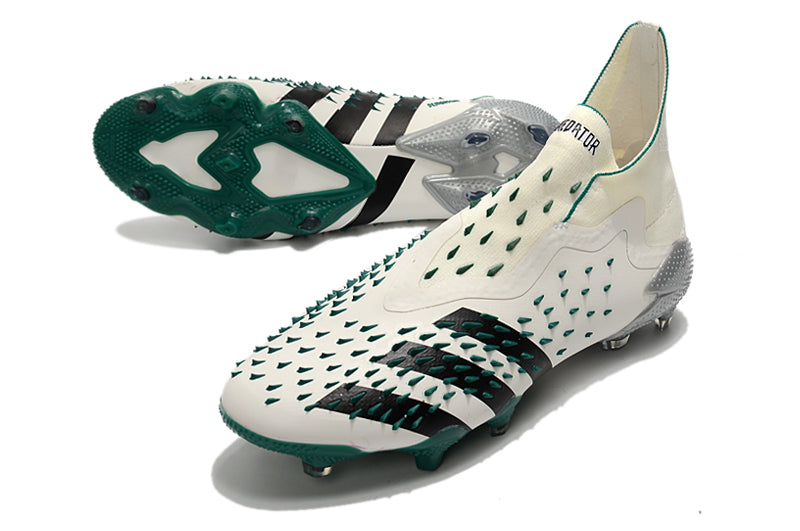 Adidas PREDATOR FREAK football boots