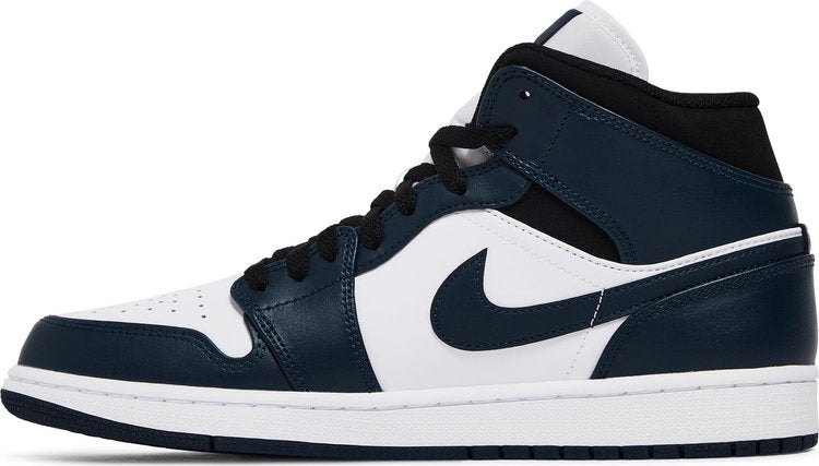 Nike Air Jordan 1 Mid 'Armory Navy'